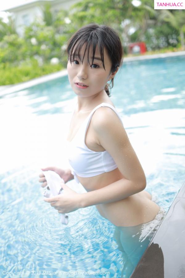 Kely香香  [MFStar]高清写真图 2019.09.23 VOL.214 Baileys 香儿第59张图片